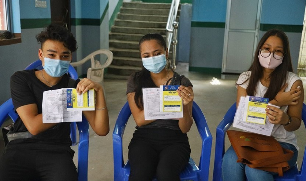 काठमाण्डौका विद्यार्थीलाई कोरोना खोप