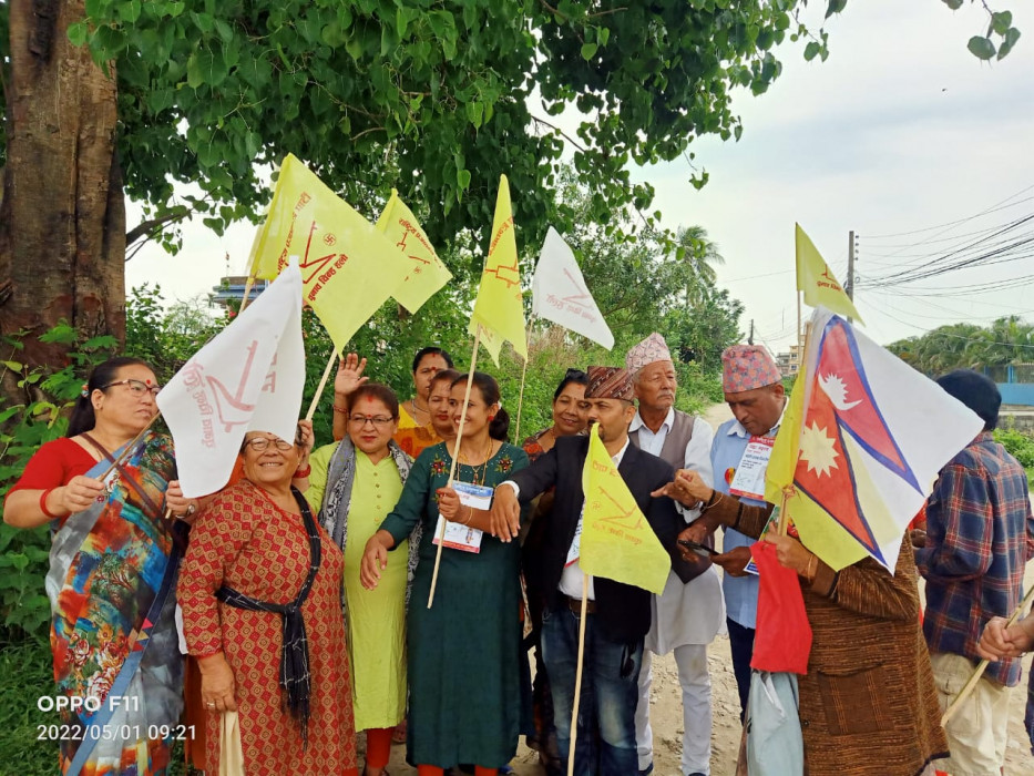 मतदातालाई प्रतिबद्धता सुनाउँदै मत माग्दै राप्रपा