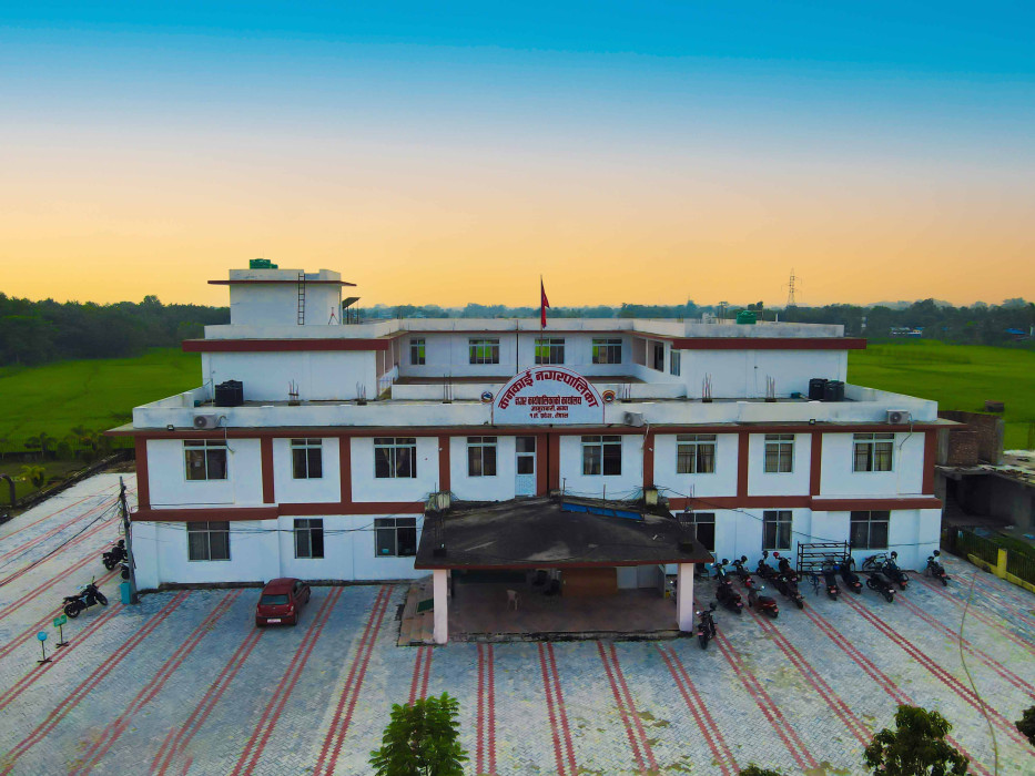 कनकाईका २८ परिवारले पाए धनीपूर्जा