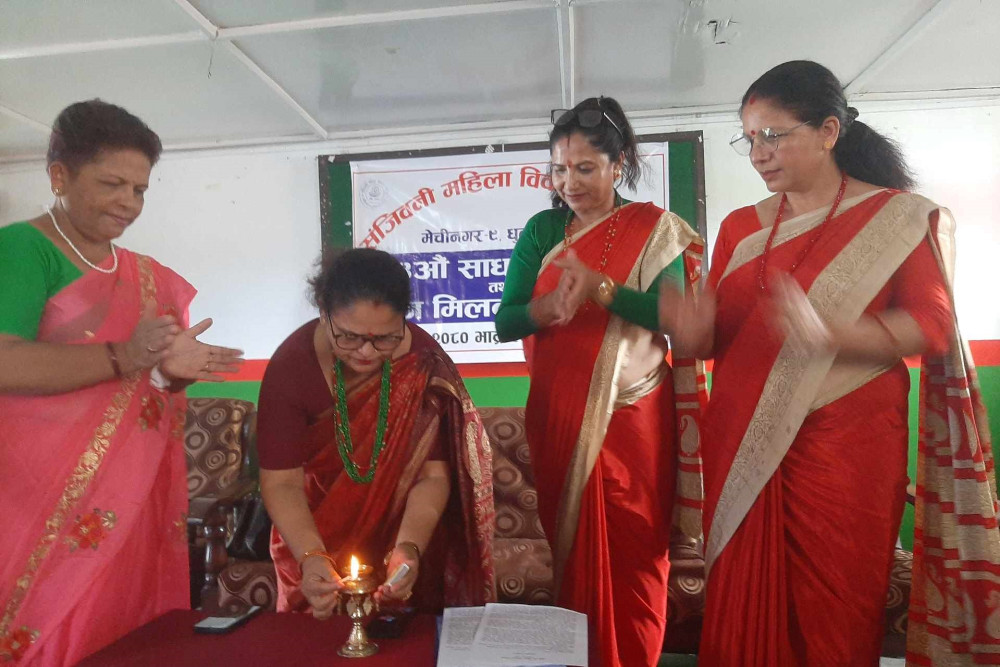तिम्ल्याहा बालबालिकाका अभिभावक सम्मानित