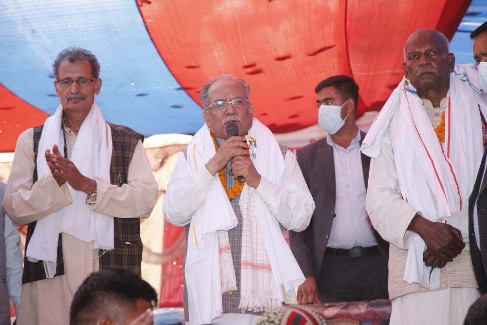 राजावादीको गतिविधि बढेसँगै माओवादीले गर्यो अभियान स्थगन