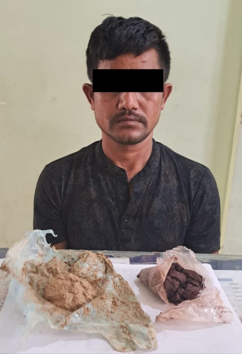 १५० ग्राम लागूऔषधसहित भारतीय कारोबारी पक्राउ