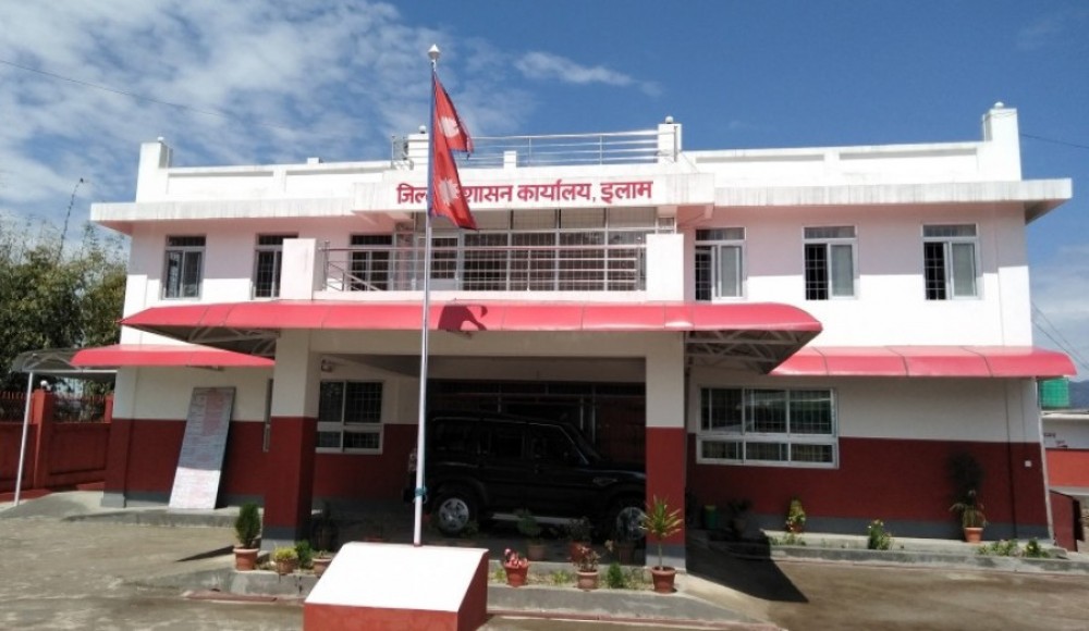 मेची राजमार्गमा विहीबार राति गाडी चलाउन रोक