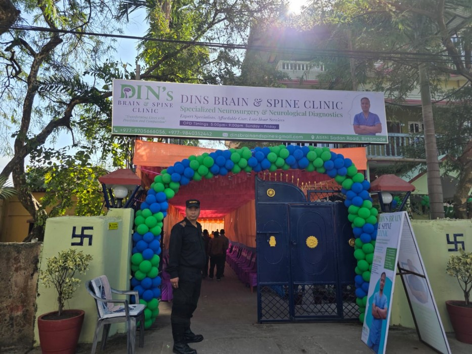 डा. श्रेष्ठले शुरु गरे ‘डिन्स ब्रेन एण्ड स्पाइन क्लिनिक’