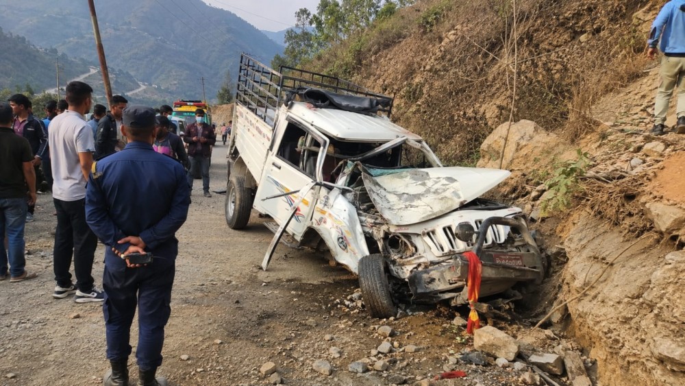 इलाममा पिकअप दुर्घटना हुँदा चालकको मृत्यु
