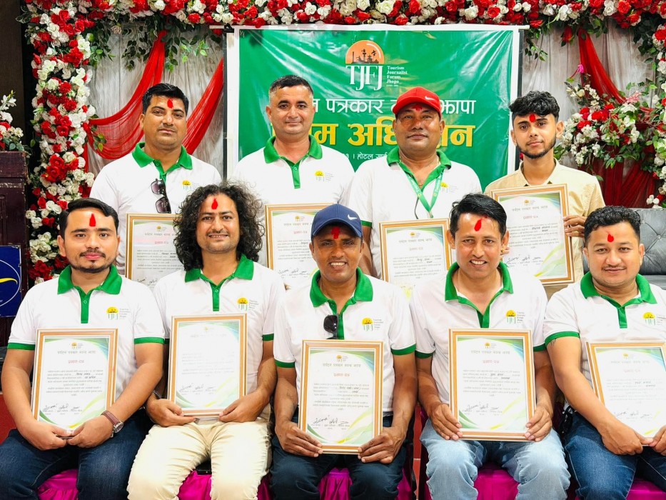 पर्यटन पत्रकार मञ्च झापाको अधिवेशन सम्पन्न, अध्यक्षमा पाण्डे